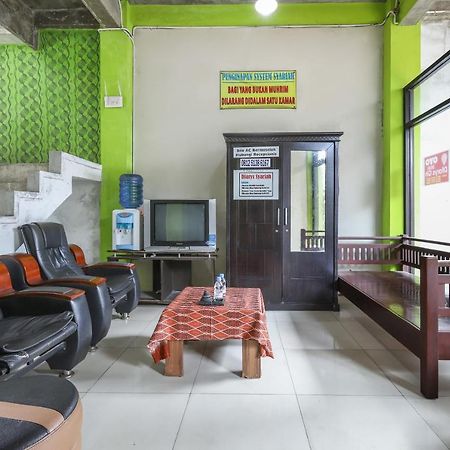 OYO 3830 Dfarys Gh Syariah Hotel Balikpapan  Bagian luar foto