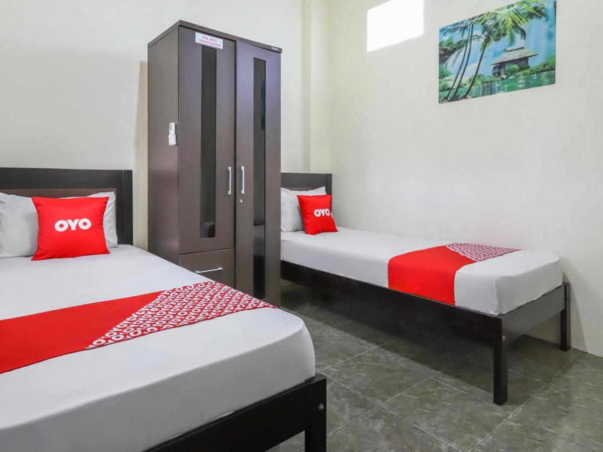 OYO 3830 Dfarys Gh Syariah Hotel Balikpapan  Bagian luar foto