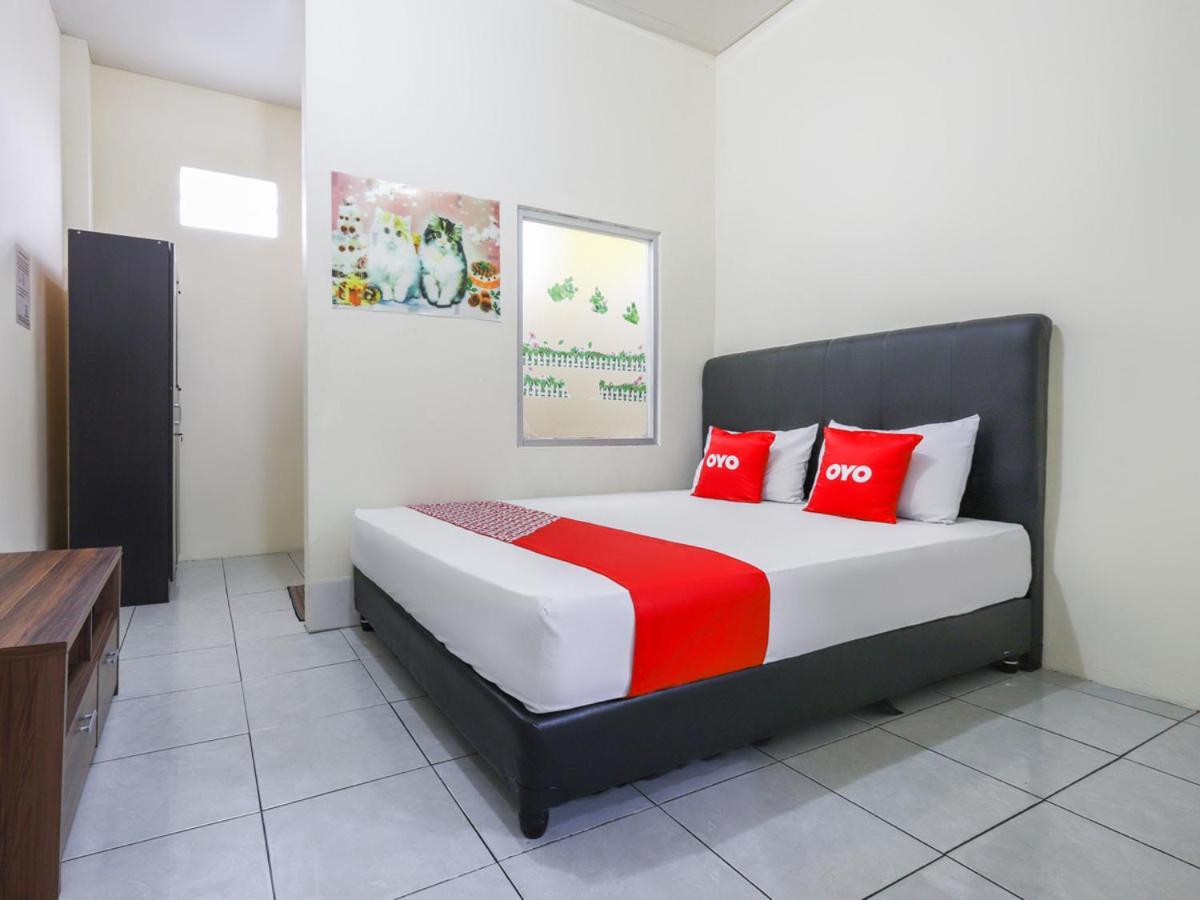 OYO 3830 Dfarys Gh Syariah Hotel Balikpapan  Bagian luar foto
