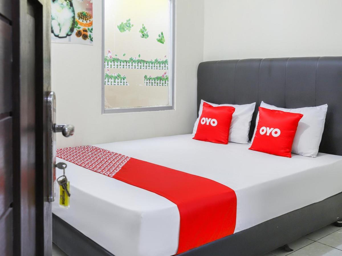 OYO 3830 Dfarys Gh Syariah Hotel Balikpapan  Bagian luar foto