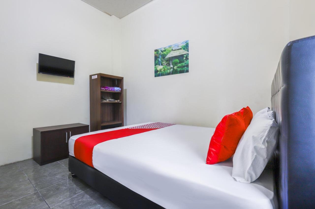 OYO 3830 Dfarys Gh Syariah Hotel Balikpapan  Bagian luar foto